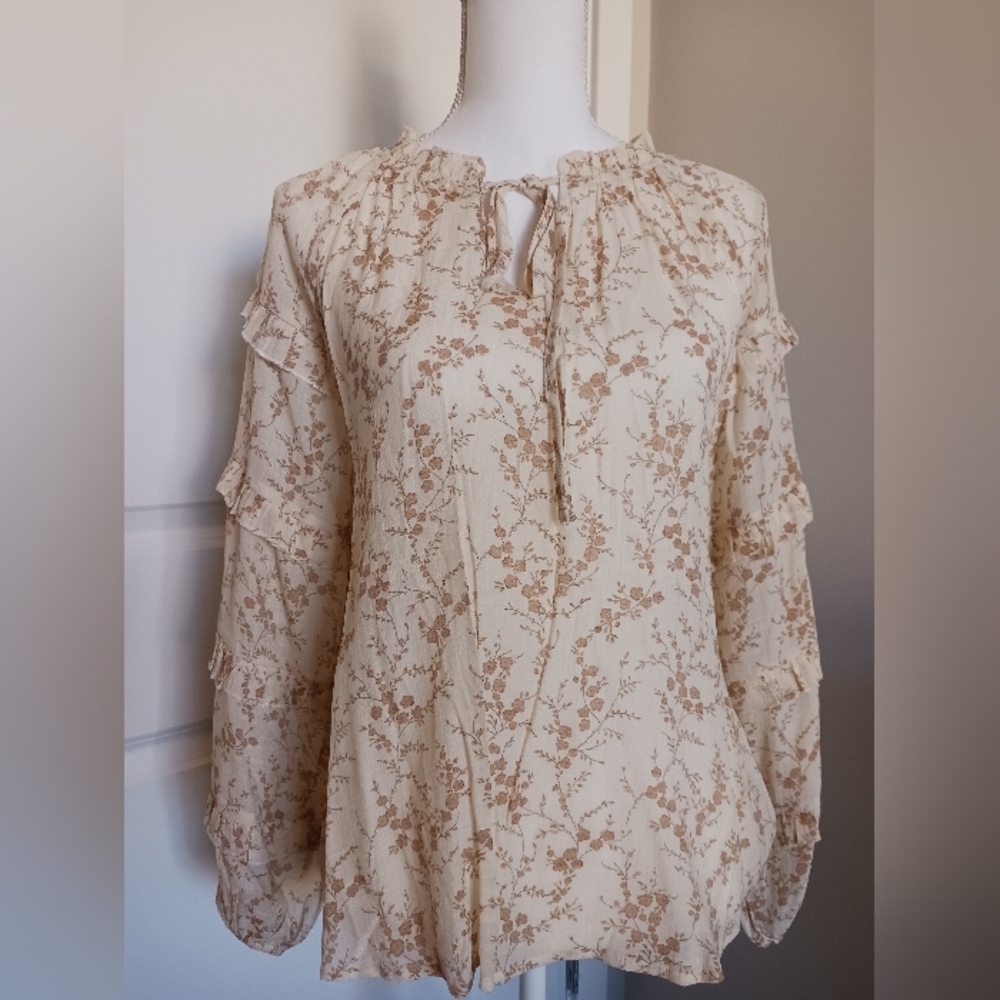 NWT By The River - Floral Long Sleeve Blouse